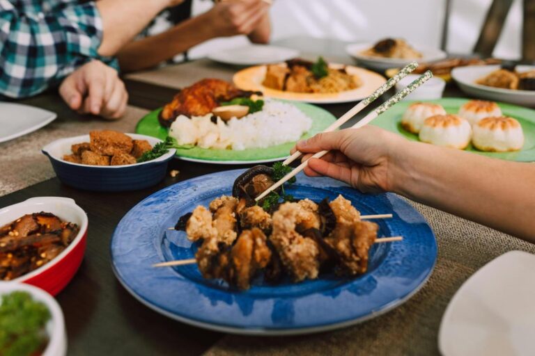 Mrouzia Marocaine Sucrée : Un Voyage Gourmand au Cœur du Maghreb