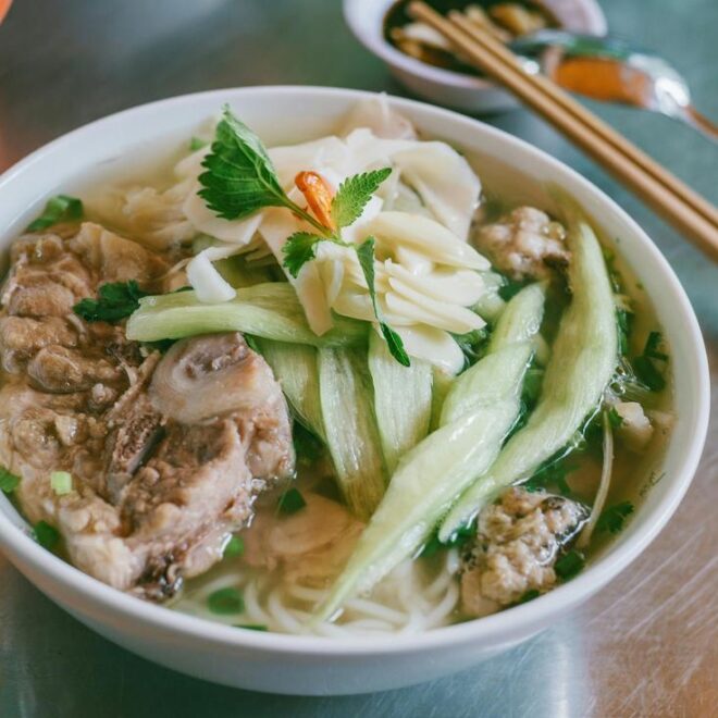 Tajine Tunisien Savoureux : Un Voyage Culinaire Authentique