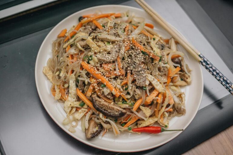 Zaalouk Marocain d’Aubergines : Un Délicieux Plat Traditionnel à Découvrir