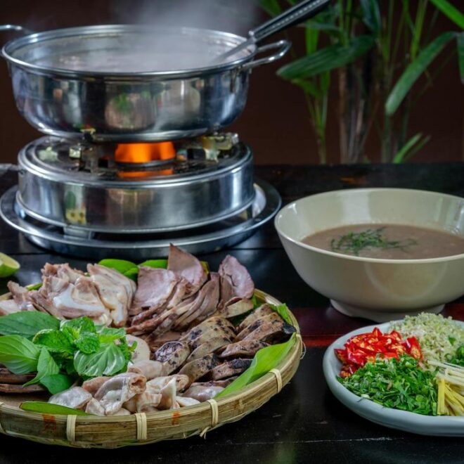 Chorba Algérienne aux Langues d’Oiseaux : Un Voyage Culinaire Authentique