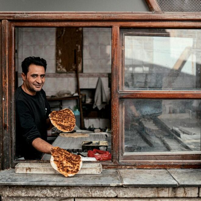 Makloub Tunisien au Thon : Un Voyage Culinaire Authentique