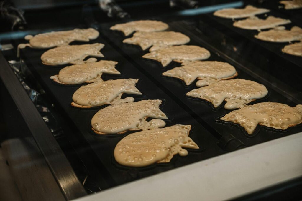 Pastilla marocaine au poulet traditionnel préparé selon la méthode authentique